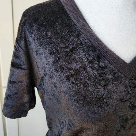 Michael Stars Velvet Velour V- Neck Tee Shirt Short Sleeve Black Extra Small XS - Picture 5 of 11
